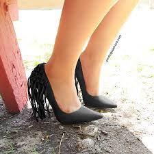 Privileged Tipsy Pointed Single Sole High Pitch Stiletto Heeled Fringe Pumps