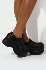 Cape Robbin Gardener Platform Black Mule Clogs Slippers Fashion Designer Shoes (7)