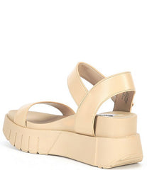 Steve Madden Pastry Tan Ankle Strap Rounded Open Toe Chunky Platform Sandals