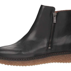 Eric Michael Hampton Black Leather Chunky Heel Side Zip Fashion Ankle Boots