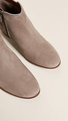 Sam Edelman Petty Putty Suede Rounded Toe Stacked Block Heel Ankle Booties Wide