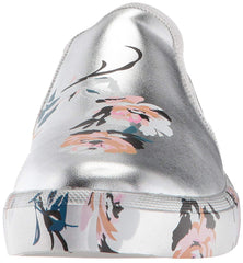 Jessica Simpson Women's DINELLIA Sneaker, Platinum Multi