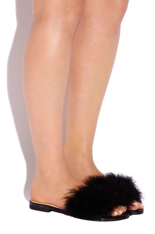 Cape Robbin Sandal-1 BLACK Fur Slide Slip On Flats Sandals Shoes Slippers Mule
