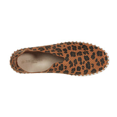 Ilse Jacobsen Tulip 139LEO Light Chestnut Rounded Closed Toe Slip On Sneaker