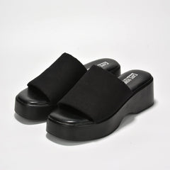 Cape Robbin Charges Black Slip On Squared Open Toe Platform Wedge Heeled Sandals