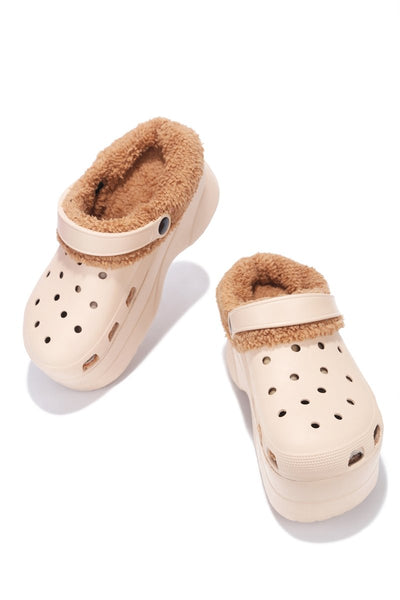 Cape Robbin Gardener-3 Platform Nude Chunky Fuzz Lined Ankle Strap Sandals