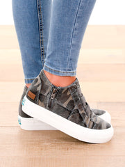 Blowfish Malibu Mamba Grey Camoflauge Canvas Platform Comfort Fashion Sneaker