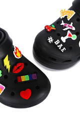 Cape Robbin Gardener-2 Platform Clogs Fashion Comfortable Clogs Slippers BLACK